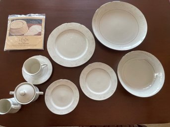 Society Fine China Caprice Pattern