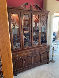 Thomasville China Hutch