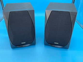 (2) Yamaha GX-50 Speakers