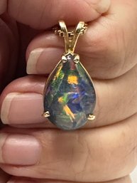 Gorgeous Fire Opal Doublet Pendant On 14K Gold Box Chain