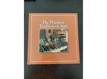 Assorted Anri Collectors Guides And Info