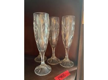 5 Champagne Flutes