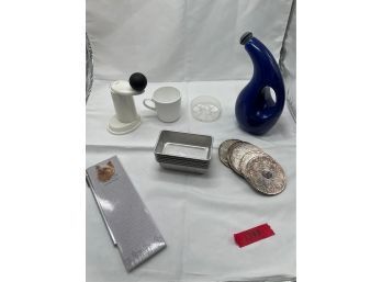 Assorted Kitchen Items