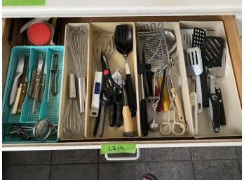 Assorted Kitchen Utensils