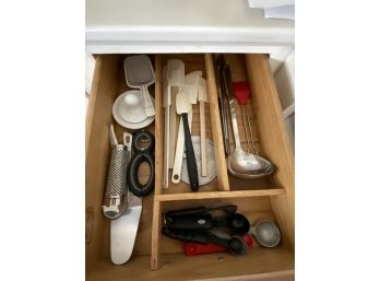 Assorted Kitchen Utensils