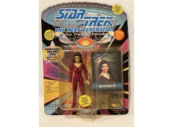 NEW Star Trek DEANNA TROI  The Next Generation Figure Playmates 1993 6076