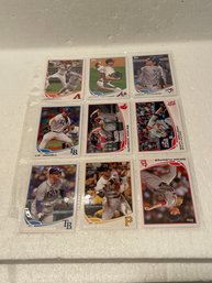 18 Assorted Baseball Cards