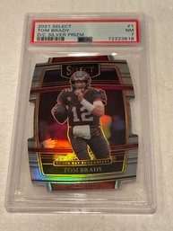 2021 Panini Select Die-Cut Silver Prizm Tom Brady #1 Graded PSA 7