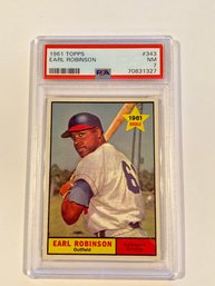 1961 Topps Baseball Card Earl Robinson PSA 7