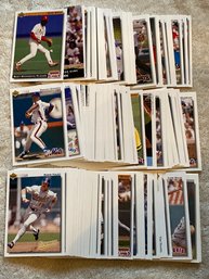 1992 Upper Deck  Baseball Card Lot Of 150