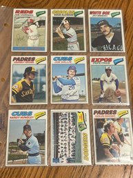 Lot Of (18) Assorted 1977 Topps Baseball Cards