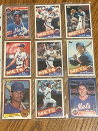 Lot Of (18) Assorted 1980s NY Mets Baseball Cards