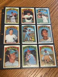 Lot Of (18) Assorted 1972 Topps Baseball Cards