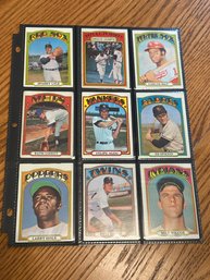 Lot Of (18) Assorted 1972 Topps Baseball Cards