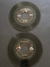 Elvis  45s Record Lot Of 2  Untested