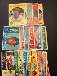 1959 And 1960 Topps Baseball Card Lot Of 45. POOR