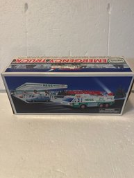 Hess Truck 1996 NIB