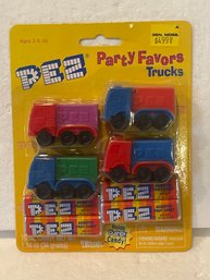 PEZ Mini Party Favors Trucks  Dispensers 1999 Sealed Package NEW W62