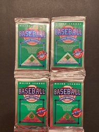 1990 Upper Deck Baseball Cards Wax Packs Find The Reggie Lot Of 4