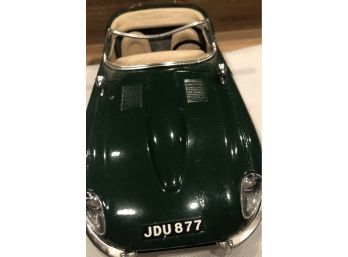 Burango 1961 Jaguar Diecast Car