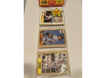 1987 Topps Rak Pack - Robin Yount Top, Kirby Puckett Bottom