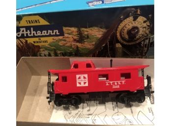 Ahearn Minature Train.A.T&S.F 7240