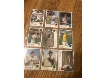 Lot Of (18) Assorted 1973 Topps Baseball Cards