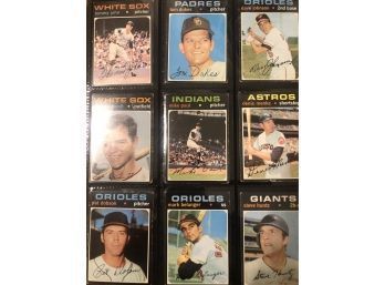 Lot Of (18) Assorted 1971 Topps Baseball Cards