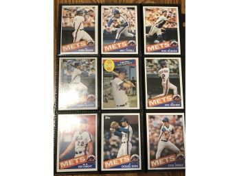 Lot Of (18) Assorted 1985 Topps NY Mets Baseball Cards