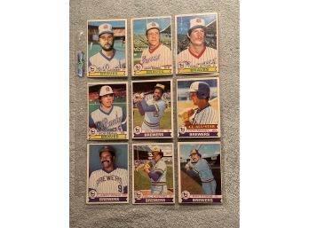 1977 Topps Assorted Baseball Cards - 18 Cards