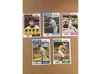 Lot Of (5) 1974 Topps Baseball Cards