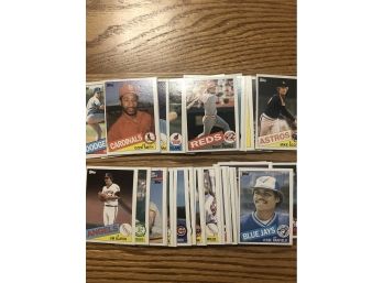 Lot Of (100) 1985 Topps Baseball Cards