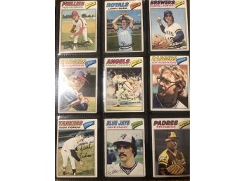 Lot Of (18) Assorted 1977 Topps Baseball Cards