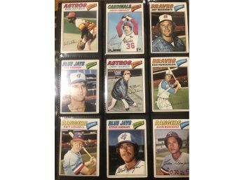 Lot Of (18) Assorted 1977 Topps Baseball Cards