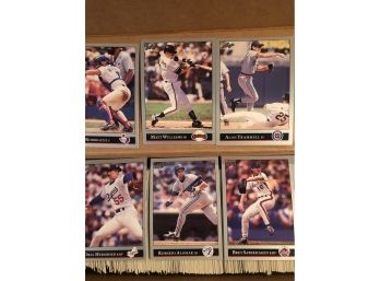 Box Of Hundreds Of 1992 Leaf  And Pinnacle Assorted Baseball Cards