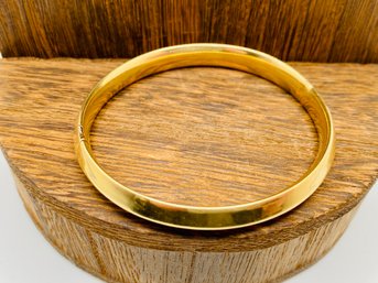 14k Gold Hinged Bangle Bracelet - 7 Inch