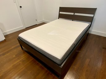 FULL Modern Black Metal And Faux Wood Ikea Luroy Bed