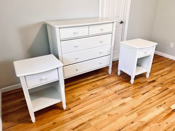 Cream Painted Bedroom Set - 5 Drawer Dresser And Pair Of Night Stands