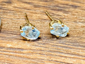 6x3mm Oval Aquamarine 14k Gold Earrings