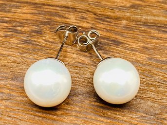 13mm White Pearl On Silver Post Earrings