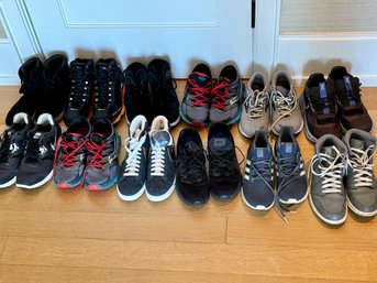 Assortment Of Twelve Pair Of Mens Shoes - Size 11/11.5