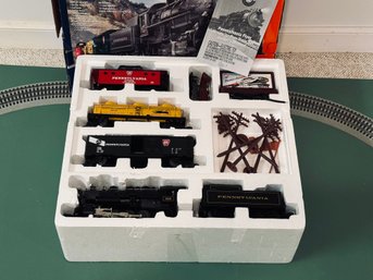 Lionel Penn-Flyer Freight Train Set With Track