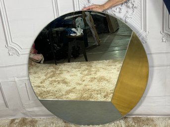 Brass Metal Frame Round Wall Mirror