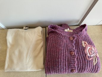 Pair Of New With Tags Womens Sweaters - Size Large