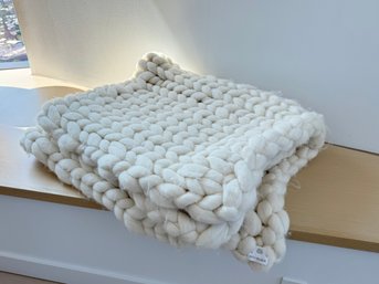 Serena & Lily Woven 100% White Wool Throw Blanket