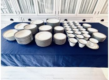 Set Of Noritake China - Crestwood Platinum