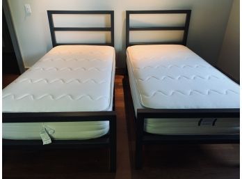 Pair Of Room And Board Modern Iron Twin Beds With Mattresses - Pristine Room And Board Mattresses