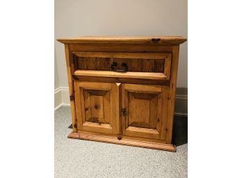 Single Pine Nightstand - 1 Drawer 2 Doors