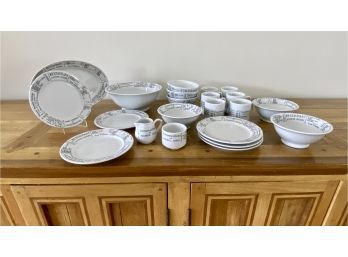 Collection Of Pillivuyt France Porcelaine - Restaurant A Toute Heure