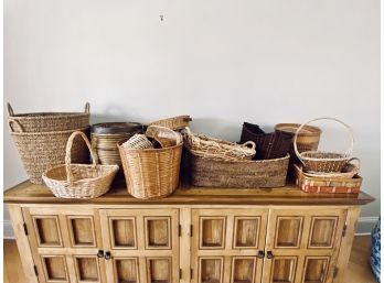 Large Collection Of Baskets - Assorted Sizes